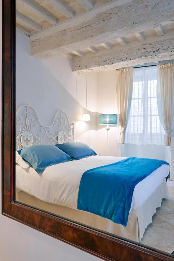 לינה וארוחת בוקר סרטאנו Palazzo Pio III - Residenza D'Epoca מראה חיצוני תמונה